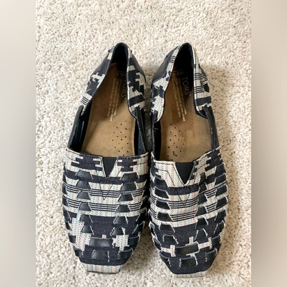 Toms Alpargata Hurache woven shoes size 8.5 black multi color
